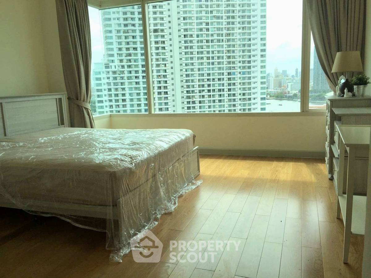 รูป คอนโด High-Floor 2 ห้องนอน 105 ตร.ม. ในโครงการ Watermark Chaophraya ใกล้ BTS กรุงธนบุรี (ID 785048) - รูปที่ 3/9