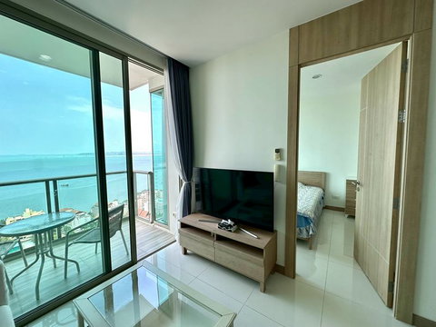 ⛵ Riviera Wongamat ⛵ Sea view / 36F / 1bedroom >> THB19,000/month彡