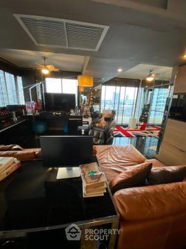1-BR Condo at Supalai Casa Riva close to Thanon Tok (ID 647161)