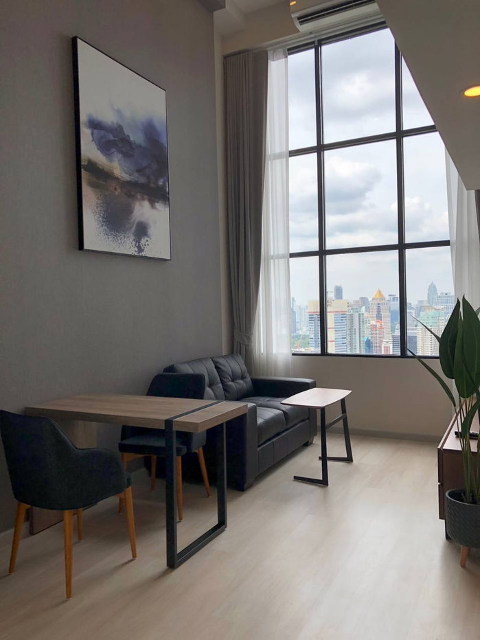 รูป Knightsbridge Prime Sathorn【𝐑𝐄𝐍𝐓】🔥ห้อง DUPLEX ดีไซน์โมเดิร์นคุมโทน เพดานสูงโปร่ง หรูหราทันสมัยในทุกมุม🔥 ติดต่อไลน์ไอดี: @hacondo - รูปที่ 2/6