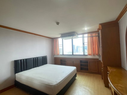 รูปภาพ Supalai Place Sukhumvit 39 | Near BTS Phrom Phong #2026070414980