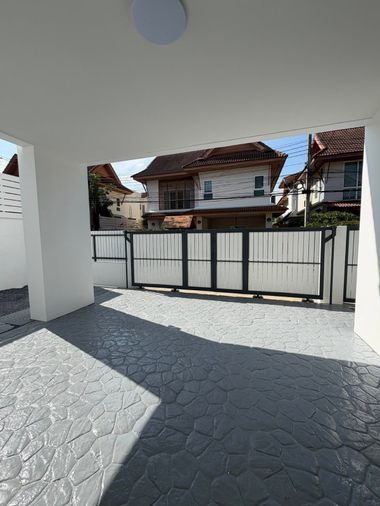4-bed house for sale, 300 sqm, 42 sq wah, Phitchanan