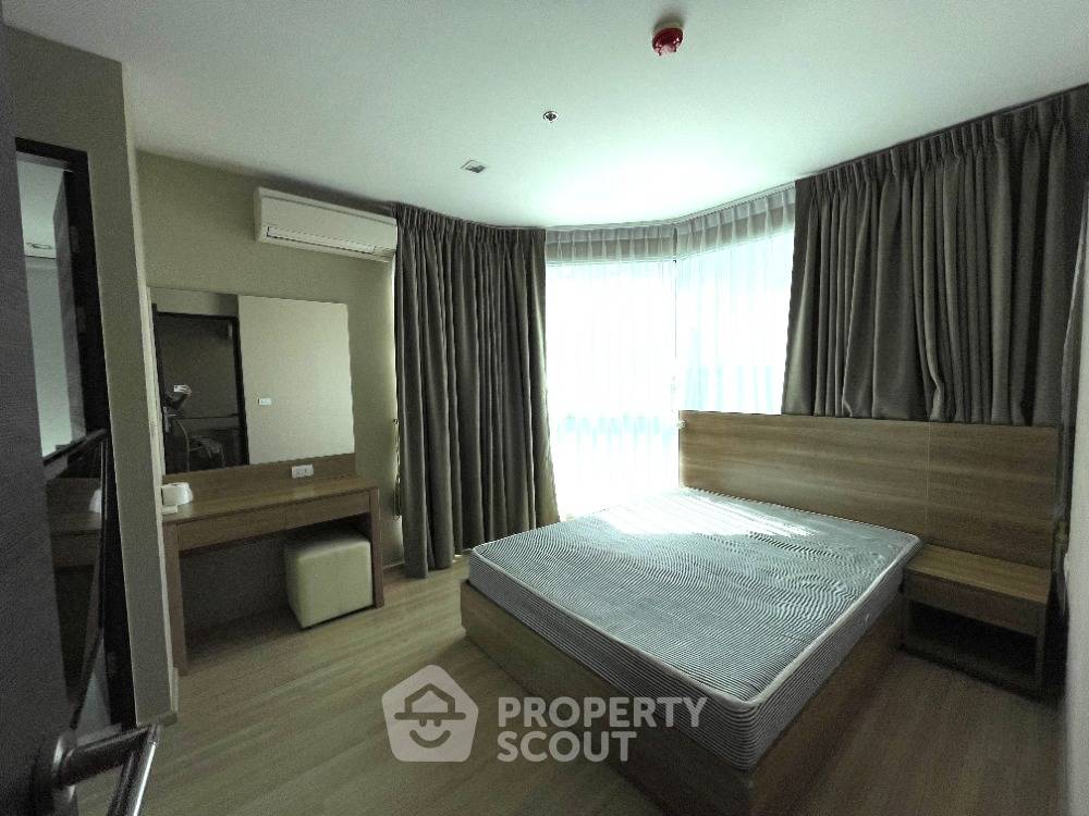 รูป คอนโด 1 ห้องนอน 38 ตร.ม. ให้เช่า Rhythm Sathorn ใกล้ BTS สะพานตากสิน 300 ม. (ID 1512809) - รูปที่ 8/13