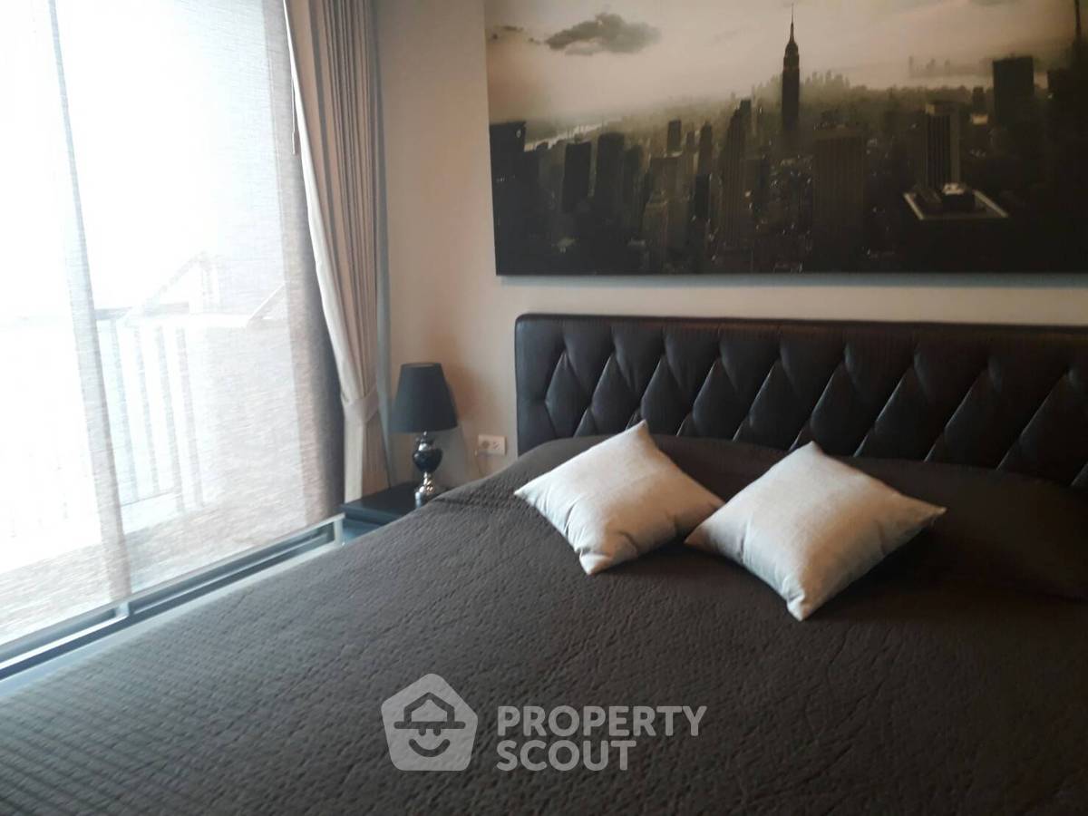 picture High-Floor 1-BR 45 Sqm at Rhythm Sukhumvit 44/1, 70m to BTS Phra Khanong (ID 886565) - 3/6