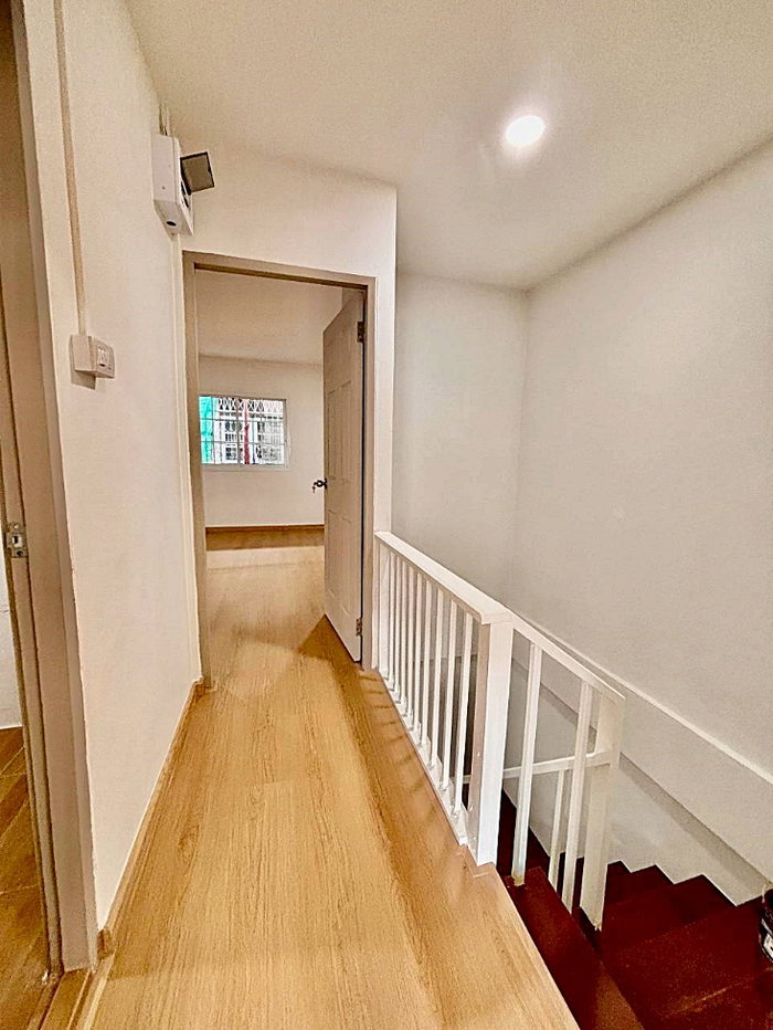 รูป บ้านสวย ทำเลดี ถนนแจ้งวัฒนะ – ปากเกร็ด ซอย 41  หมู่บ้านอัมรินทร์ วิลล่า ใกล้เมืองทอง ธานี  ใกล้ศูนย์ราชการ แจ้งวัฒนะ - รูปที่ 10/15