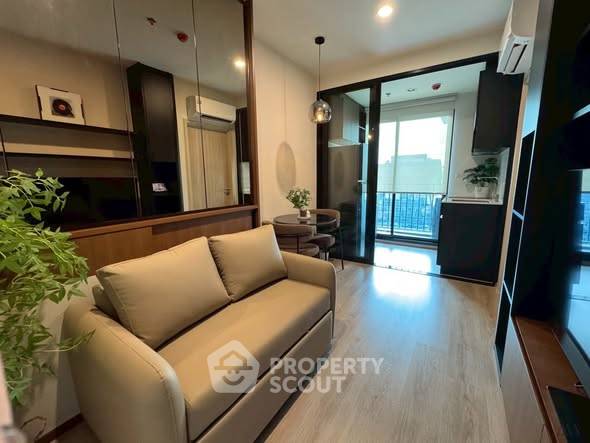 รูป คอนโด 1 ห้องนอน ชั้น 31 ขนาด 30 ตร.ม. ใน Nue District R9 ห่าง MRT พระราม 9 เพียง 200 ม. (ID 3056870) - รูปที่ 2/9