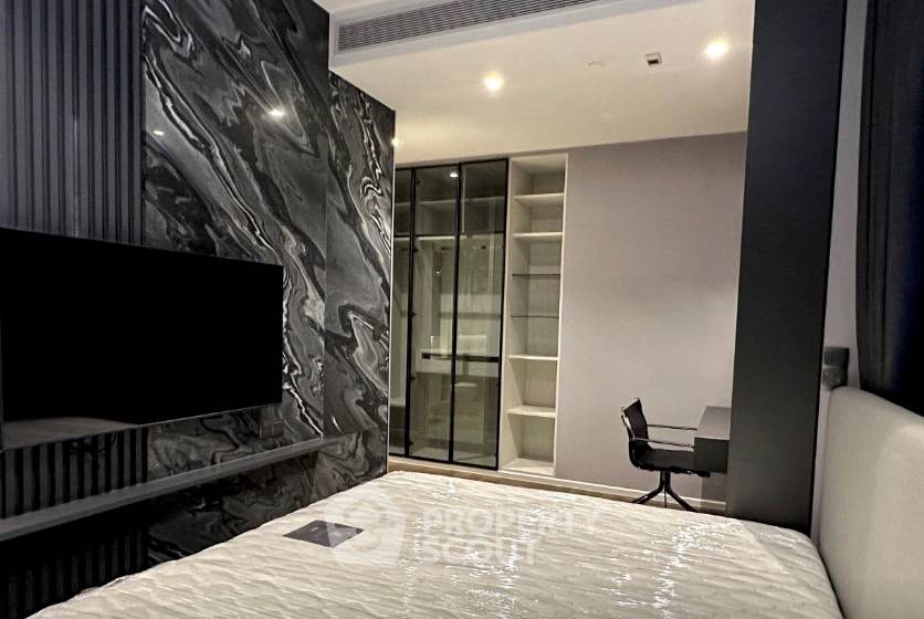 picture Pet-Friendly 2-BR 78 Sqm At Muniq Langsuan, BTS Ratchadamri (ID 3059987) - 4/7