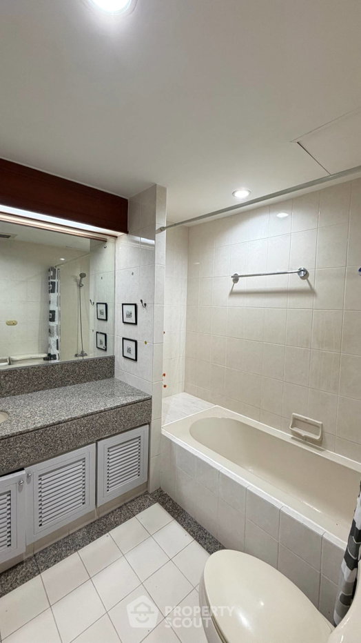 picture 3-BR Condo For Rent, Salintara Condominium, Bang Khlo (7th Floor) (ID 3059360) - 19/25