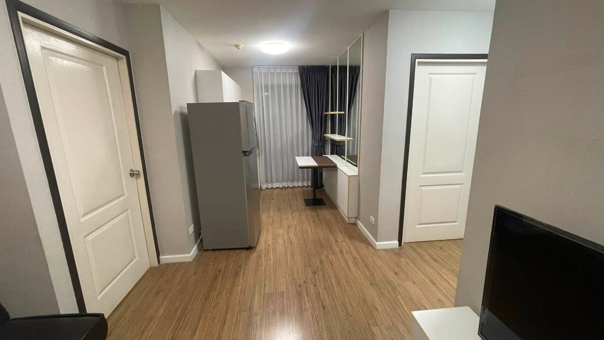 picture corner unit, 2 bedrooms, iCondo Sukhumvit 103. - 2/12