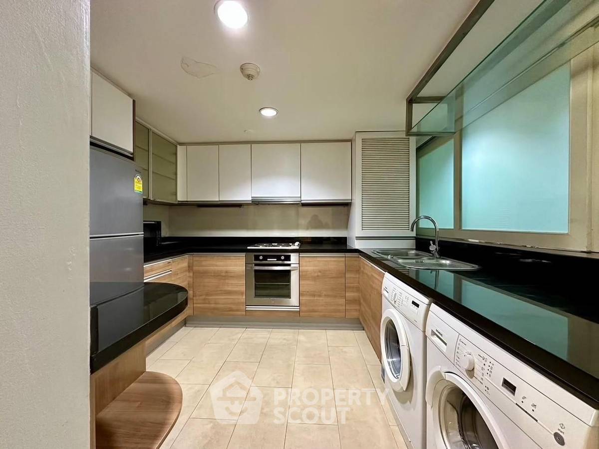 picture 2-BR 123 Sqm Condo At Somkid Gardens, 300m To BTS Chit Lom (ID 2044105) - 7/13