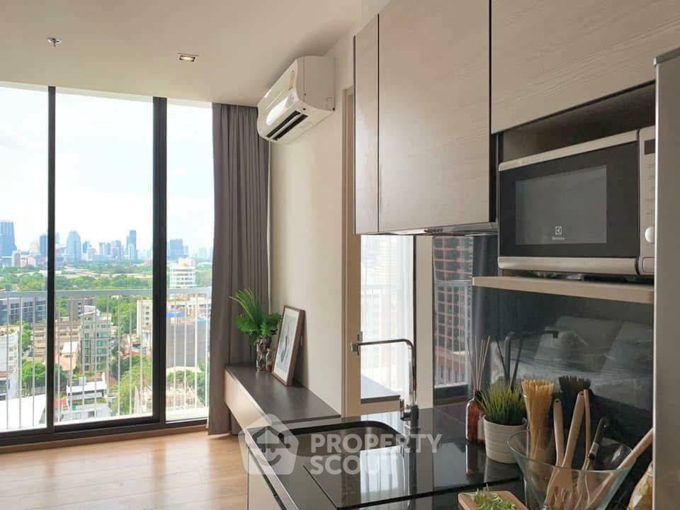 picture 2-BR Condo On 14th Floor, 55 Sqm At Park Origin Phrom Phong, BTS Phrom Phong (ID 556854) - 3/8