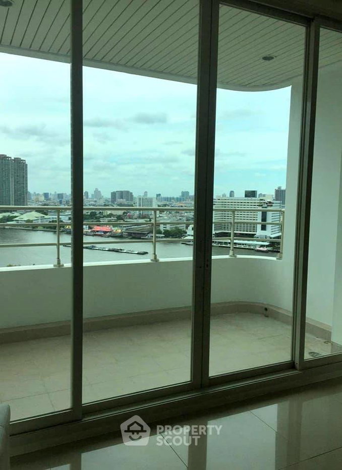 รูป คอนโด High-Floor 2 ห้องนอน 105 ตร.ม. ในโครงการ Watermark Chaophraya ใกล้ BTS กรุงธนบุรี (ID 785048) - รูปที่ 5/9