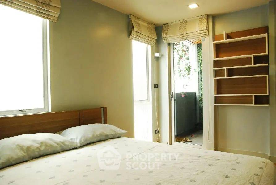 picture 2-BR 60 Sqm At Quad Silom Condominium Near MRT Sam Yan (200m) (ID 3054799) - 5/6