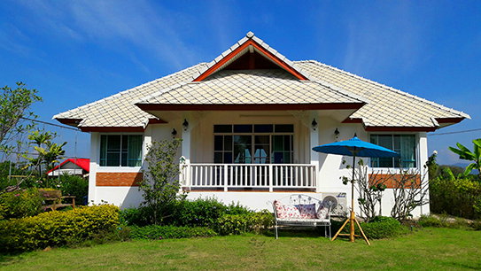รูป บ้านเดี่ยวชั้นเดียวให้เช่า บนที่ดิน 3 ไร่ บรรยากาศเงียบสงบ ราคา 25,000 บาท/เดือน #AMR-H0061 - รูปที่ 1/14