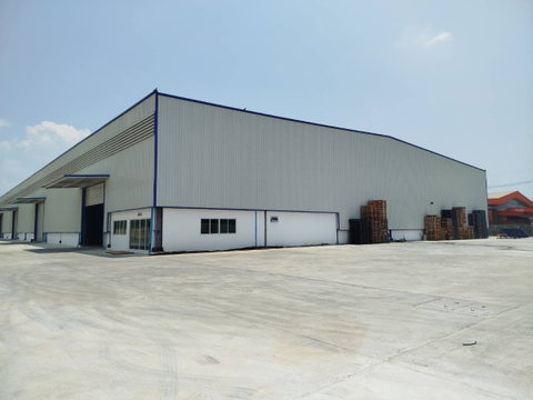Factory/Warehouse for rent in Nong Kham Subdistrict, Sriracha District, Chonburi Province. ✅ Factory License Usable area: 1550 sq.m.