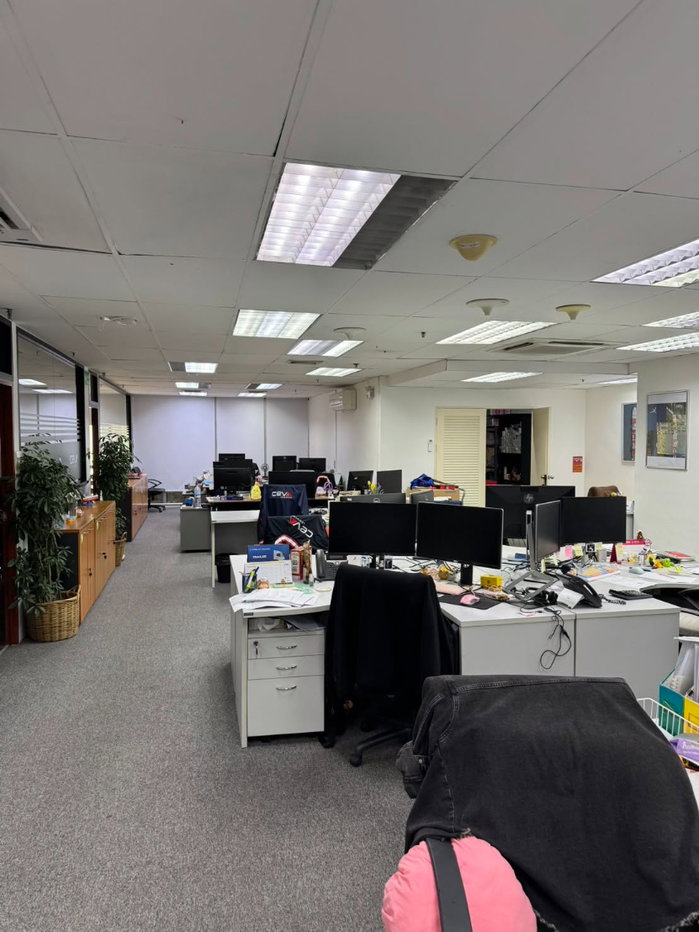 picture For Rent - Office Space Near BTS Phrom Phong - 7/11