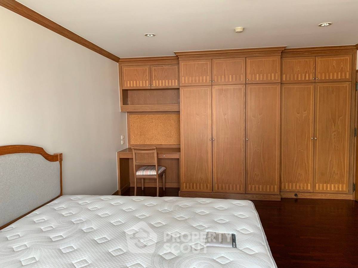 รูป คอนโด 3 ห้องนอน 190 ตร.ม. นิวตัน ทาวเวอร์ ใกล้ BTS นานา 200 ม. (ID 1177561) - รูปที่ 8/13