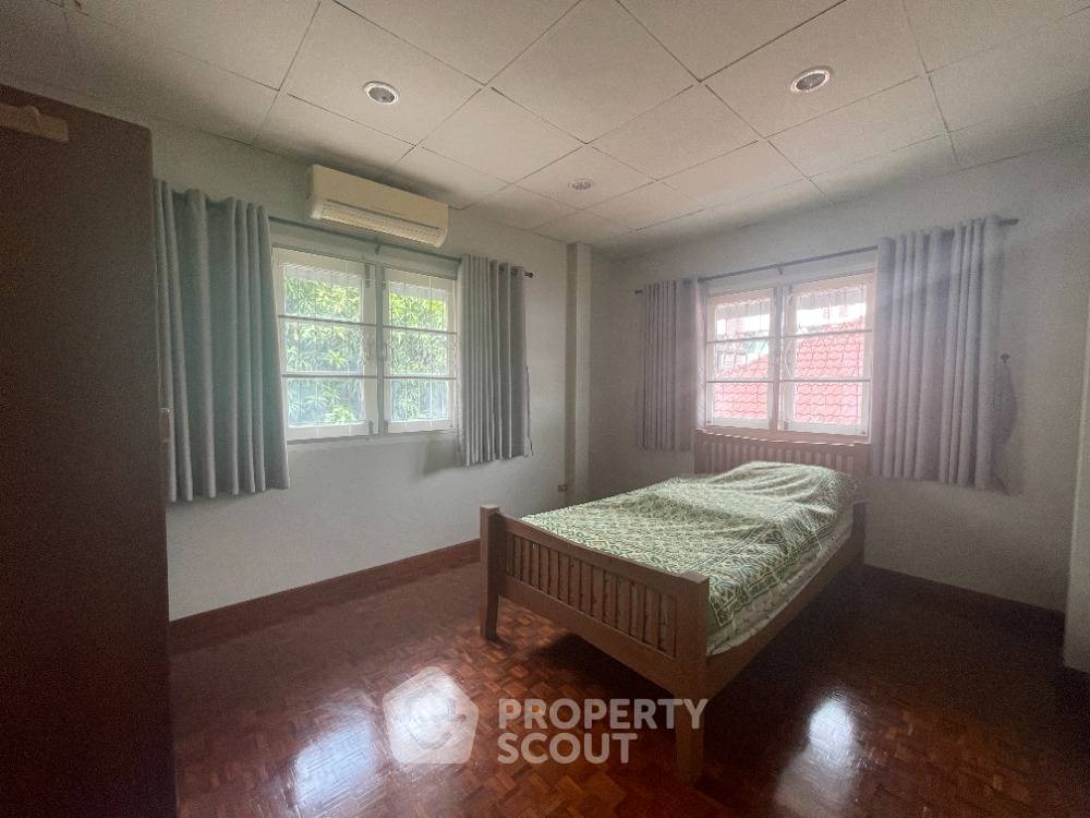 picture Pet-Friendly 3-Bed House For Rent Near Chiang Mai University (ID 1083376) - 9/14