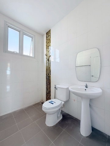 รูป บ้านเดี่ยวให้เช่า 3 ห้องนอน 2 ห้องน้ำ บ้านเปล่า 20000 บาท - รูปที่ 13/16