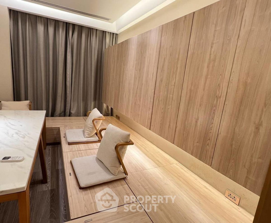 รูป 3 ห้องนอน ชั้นสูง 371 ตร.ม. คอนโด Le Raffine สุขุมวิท 24 ใกล้ BTS พร้อมพงษ์ (ID 2810161) - รูปที่ 12/15
