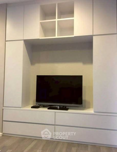 picture 15th-Floor 1-BR 35 Sqm At The Room Sathorn–St. Louis Near BTS Surasak (ID 3059899) - 3/7