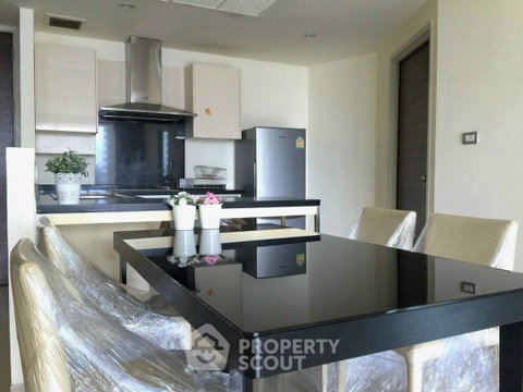 คอนโด High-Floor 2 ห้องนอน 105 ตร.ม. ในโครงการ Watermark Chaophraya ใกล้ BTS กรุงธนบุรี (ID 785048)