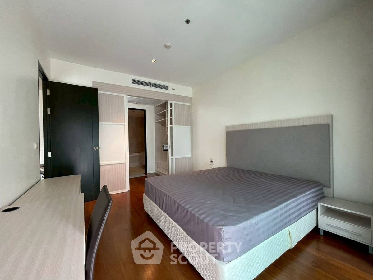 picture 2-BR 115 Sqm Condo At The Madison, 200m To BTS Phrom Phong (ID 3058433) - 11/20