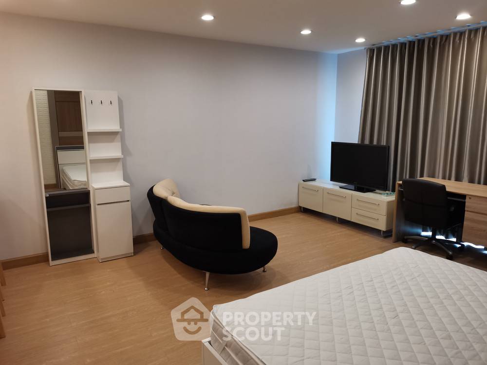 รูป คอนโด 1 ห้องนอน ขนาด 40 ตร.ม. ชั้น 14 ที่ Sathorn Gardens ใกล้ MRT สีลม (ID 305957) - รูปที่ 4/9