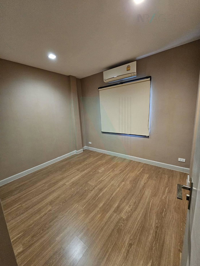 รูป ขายบ้านแฝด โครงการ เวนิว พระราม 5-2 2 ชั้น 3 ห้องนอน 3 ห้องน้ำ - รูปที่ 6/8