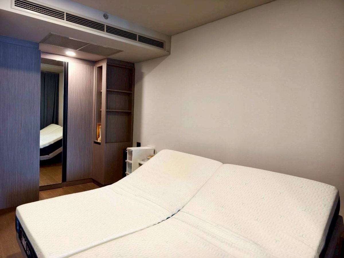 picture  This is one of Bangkok's most desirable addresses.  📍 Siamese Exclusive Queens - 4/15