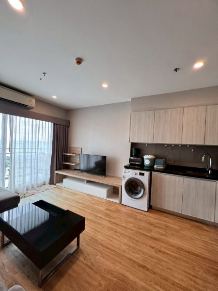 picture Luxury condo for rent at The Sea Sriracha, a beachfront resort-style project. - 6/17