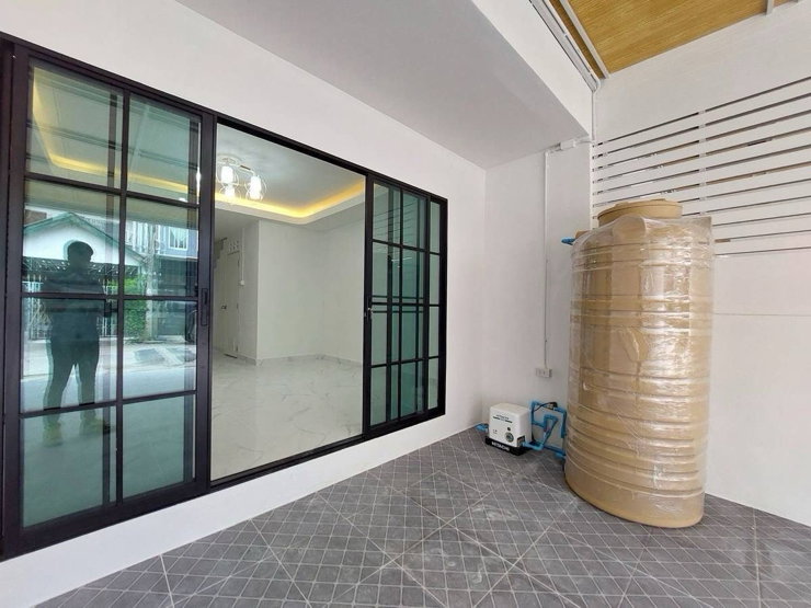 picture Townhouse for Sale in Khlong 2, Thanyaburi. - 2/10
