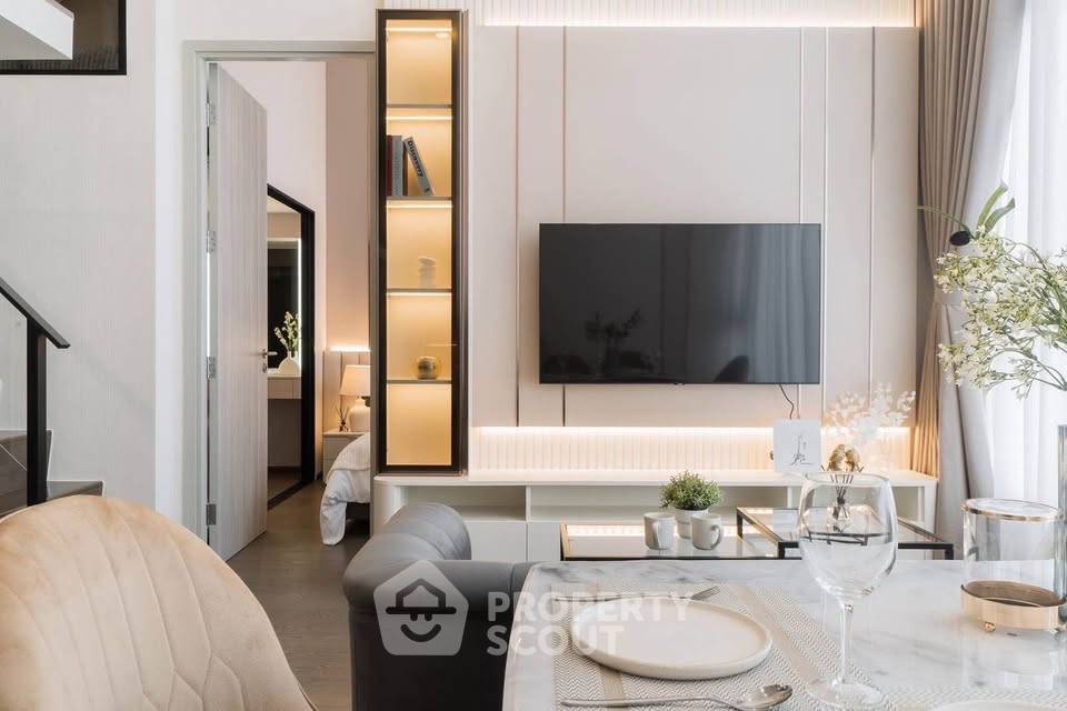 picture 2-BR 64 Sqm High-Floor At Park Origin Chula-Samyan, Near MRT Hua Lamphong (ID 3059846) - 12/13