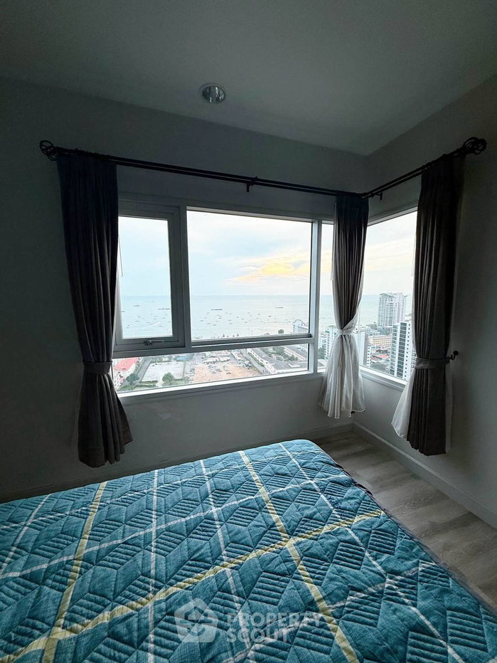 picture High-Floor 2-BR 60 Sqm Centric Sea Pattaya in Central Pattaya (ID 3060107) - 5/10