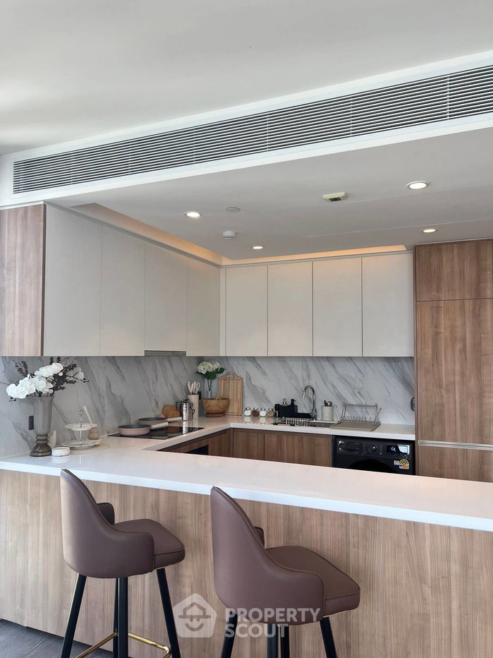 picture Pet-Friendly 2-BR 78 Sqm At Muniq Sukhumvit 23, MRT Sukhumvit 100m (ID 1568551) - 3/10