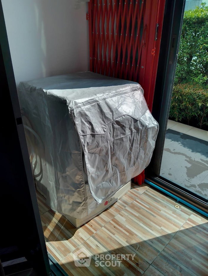 รูป ดูเพล็กซ์ 1 ห้องนอน 42 ตร.ม. ไอดีโอ โมบิ สาทร ใกล้ BTS กรุงธนบุรี 80 ม. (ID 2143906) - รูปที่ 9/11