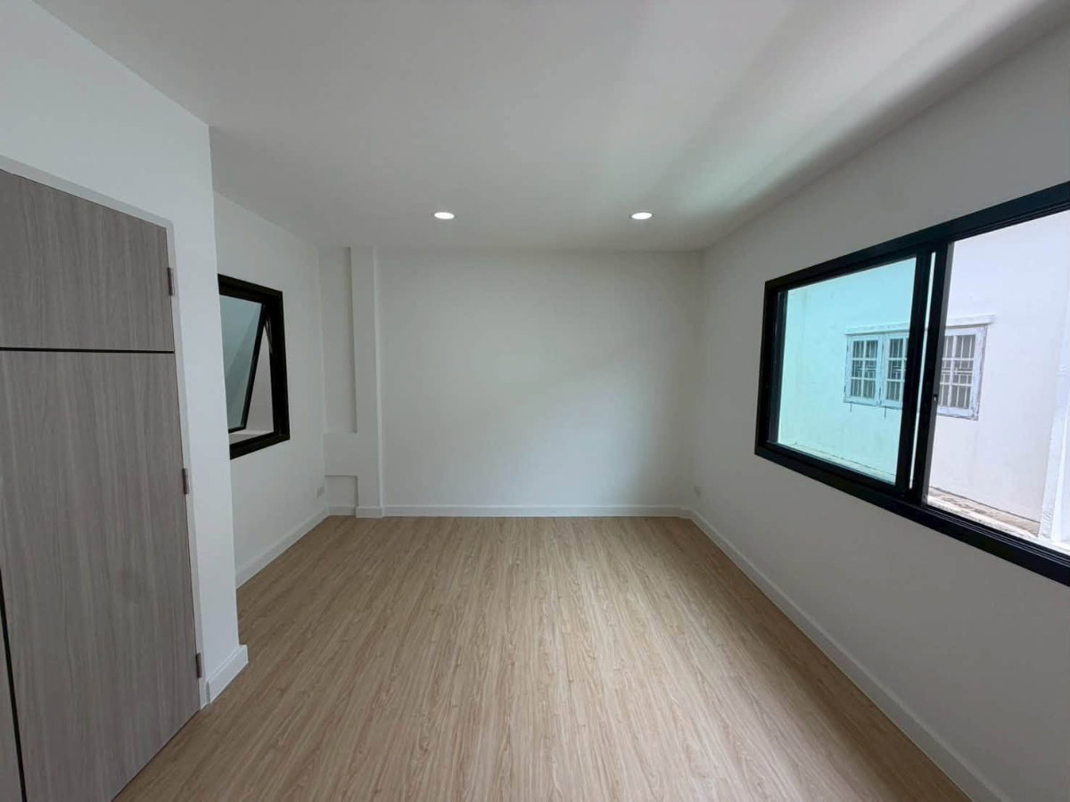 รูป 🏠 ขายบ้าน : Baan Saranon Prakkret (บ้านสรานนท์ ปากเกร็ด)   รหัสทรัพย์ | 📌LNP-H1081  - รูปที่ 23/59