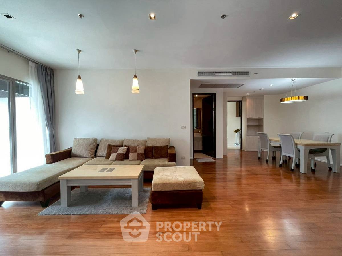 picture 2-BR 115 Sqm Condo At The Madison, 200m To BTS Phrom Phong (ID 3058433) - 20/20