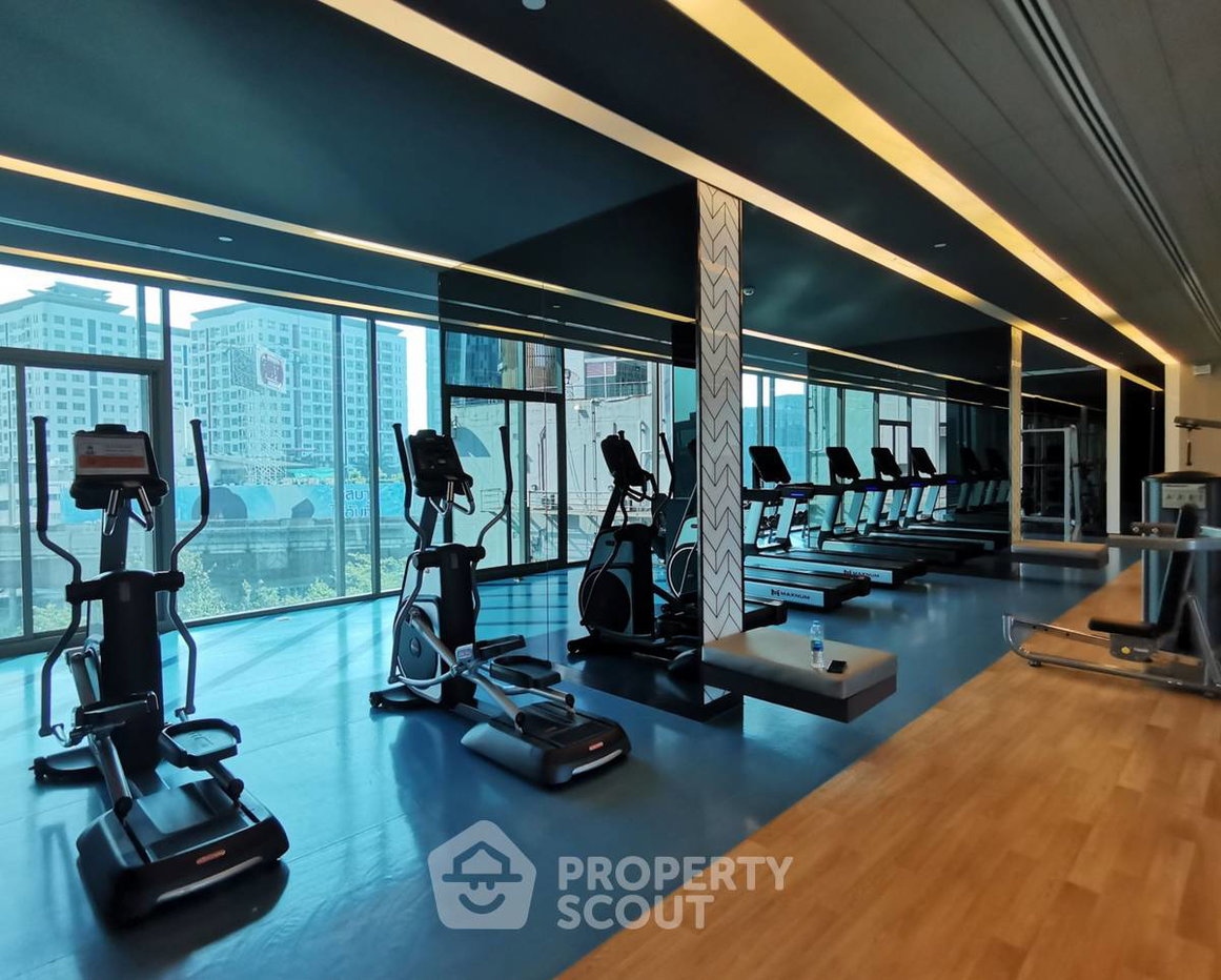 รูป ใกล้ BTS พระโขนง 100 เมตร | 1 ห้องนอน The Room Sukhumvit 69 (ID 2061036) - รูปที่ 4/13
