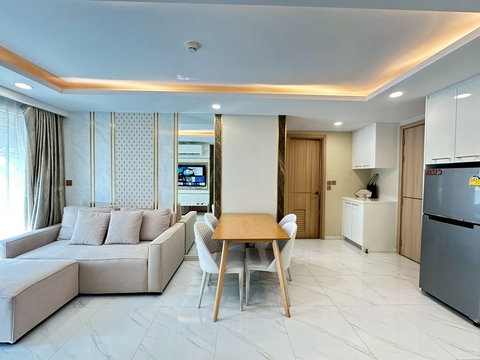Dusit Grand Park 2 | Fully Furnished, Ready to Move In (2-Bedroom) | Rent for only THB 26,000/month