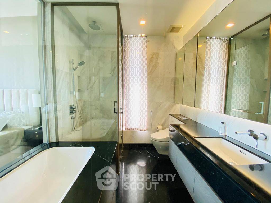 picture 1-BR 57 Sqm On 15th Floor, Saladaeng One, 400m to MRT Silom (ID 3056779) - 6/14