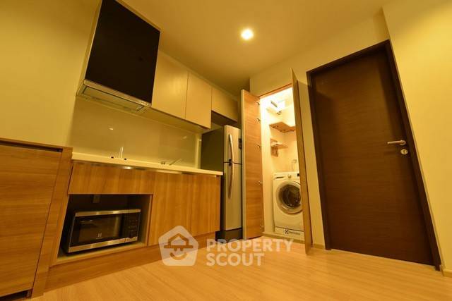 รูป คอนโด 1 ห้องนอน ห้องอยู่ชั้น 20 ขนาด 38 ตร.ม. Rhythm Sathorn ใกล้ BTS สะพานตากสิน 300 ม. (ID 435668) - รูปที่ 11/12