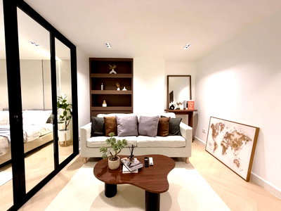 Condos for rent 700 Year Sports Arena Chiang Mai : 1-Bedroom Condo for Rent Near One Nimman & MAYA, Chiang Mai