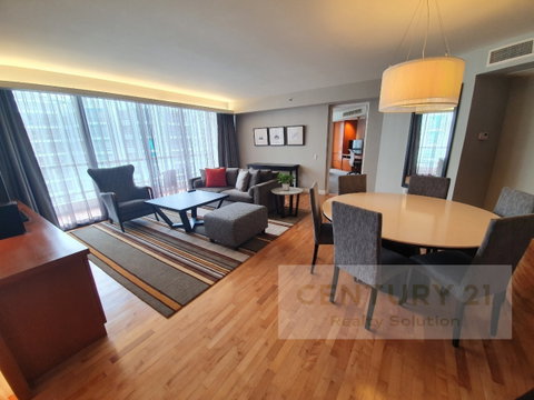 Pet Friendly 2 Bedroom , Full service at Chatrium Residence Sathorn , Narathiwas 24
