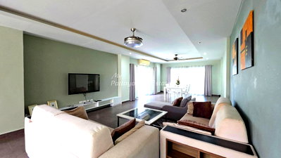 Condos for sale : 🛏️ 2 Bed - 🛁 2 Bath - 🏙️ Pool View - 🌏 FOREIGN name - 🏢 Tudor Court Pratumnak Pattaya - Ref: TUDOR20