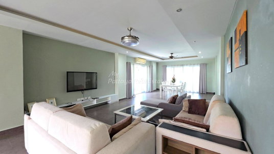 🛏️ 2 Bed - 🛁 2 Bath - 🏙️ Pool View - 🌏 FOREIGN name - 🏢 Tudor Court Pratumnak Pattaya - Ref: TUDOR20