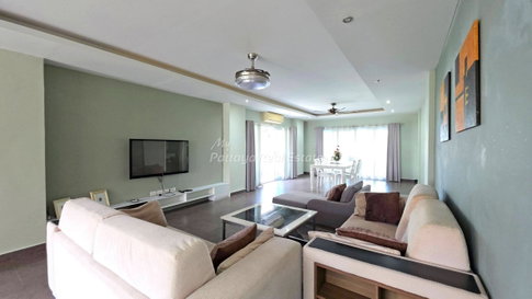 🛏️ 2 ห้องนอน - 🛁 2 ห้องน้ำ - 🏙️ Pool View - 🌏 ชื่อชาวต่างชาติ - 🏢 Tudor Court Pratumnak Pattaya - รหัส: TUDOR20