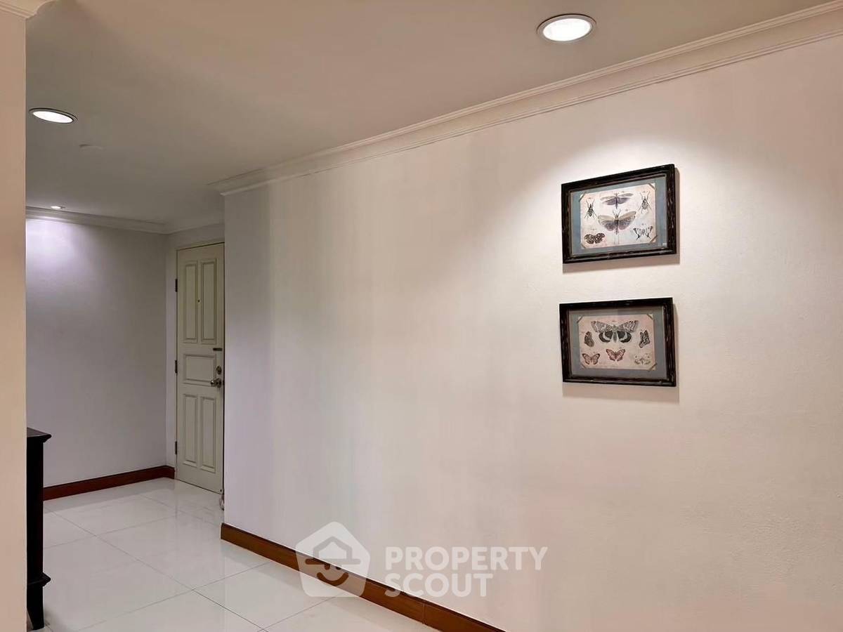 picture 2-BR 123 Sqm Condo At Somkid Gardens, 300m To BTS Chit Lom (ID 2044105) - 12/13