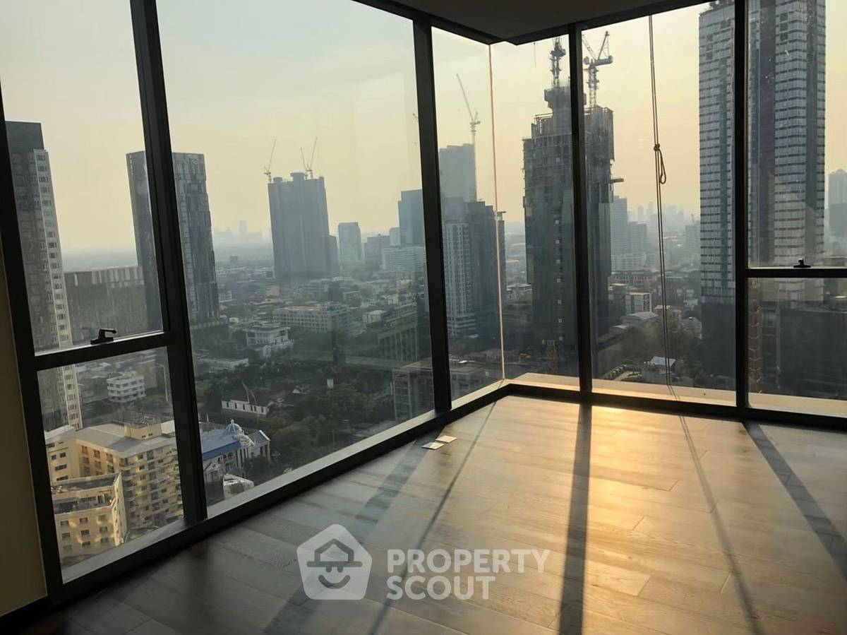 รูป คอนโด 3 ห้องนอน 115 ตร.ม. ชั้น 22 ที่ ลาวิค สุขุมวิท 57 ใกล้ BTS ทองหล่อ 200 ม. (ID 945177) - รูปที่ 1/10