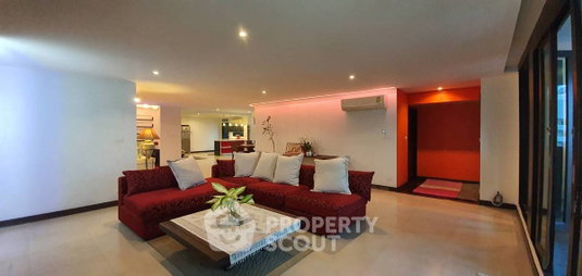 รูปภาพ High-Floor 2-BR 250 Sqm DS Tower 1 near BTS Phrom Phong (ID 512164)